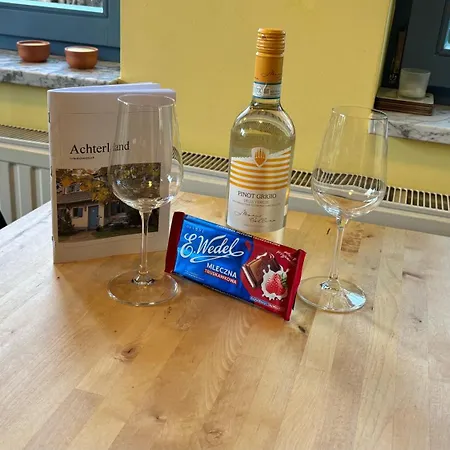 500m Zum - Achterland - Sauna, Kamin, Wlan Und Ein Grosser Garten Kamminke