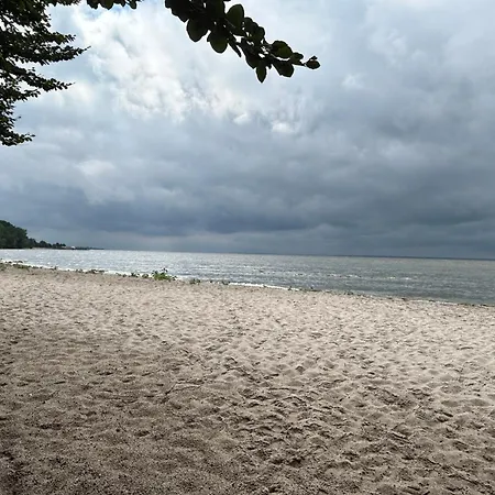 Frisch Saniert Achterland - Strand, Sauna, Kamin, Wlan Und Ein Grosser Garten * Kamminke
